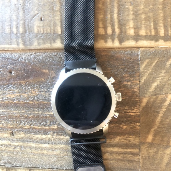 lost fossil smartwatch